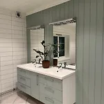 Huset I Den Lykkelige Gaten Сasa de vacaciones Elverum