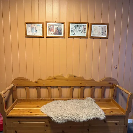 Huset I Den Lykkelige Gaten Сasa de vacaciones Elverum