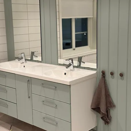 Huset I Den Lykkelige Gaten
